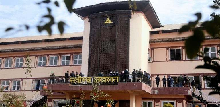 शरणार्थी प्रकरण : प्रतिवादीको अदालतकाे इजलासमा बयान सुरु