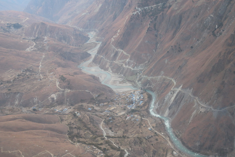 सडक सञ्जालमा जोडिँदै मुस्ताङ र डोल्पा