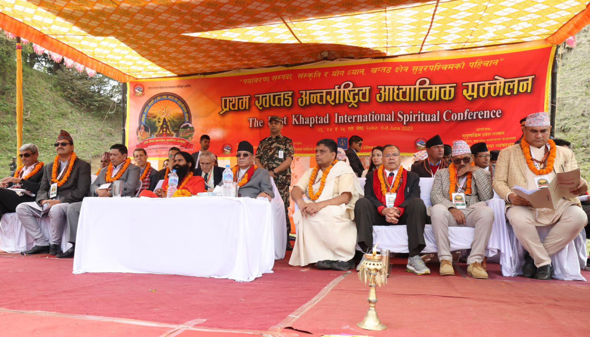 प्रथम खप्तड अन्तर्राष्ट्रिय आध्यात्मिक सम्मेलन (तस्बिरसहित)