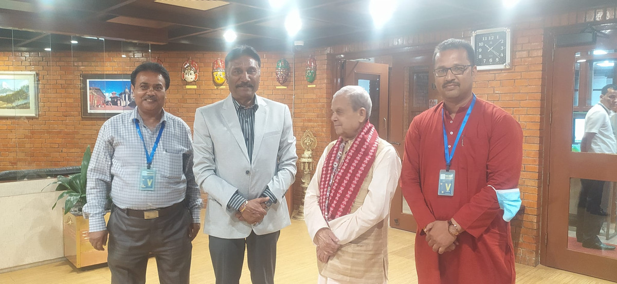 दिल्लीवाट फर्के महन्थ ठाकुर
