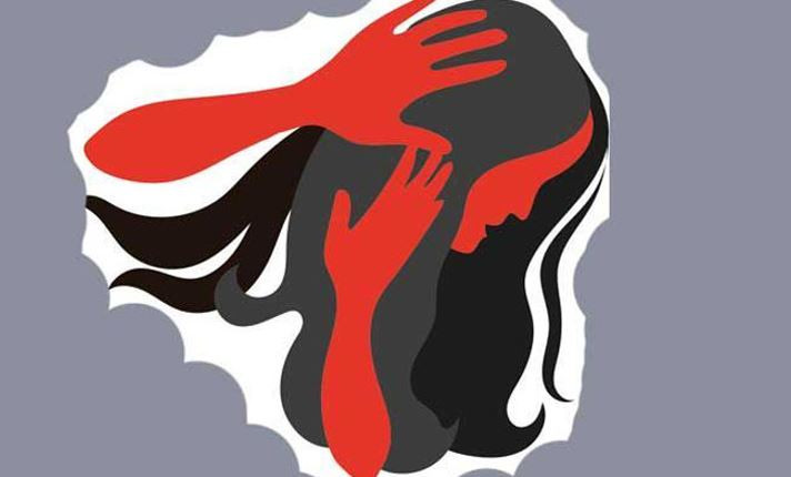 फ्रान्समा १० बर्षसम्म श्रीमतील़ाई बलात्कार गराएर भिडियो खिच्ने पक्राउ