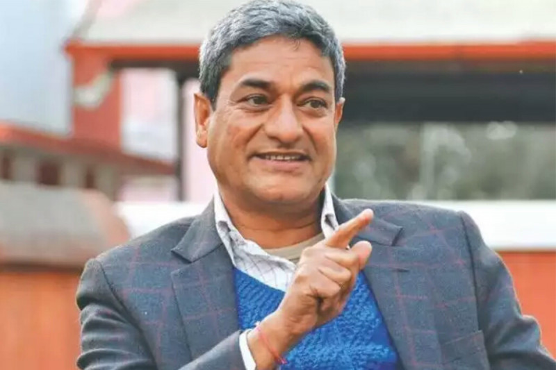 नयाँ पार्टी उर्लदो खहरे हुनः रमेश लेखक