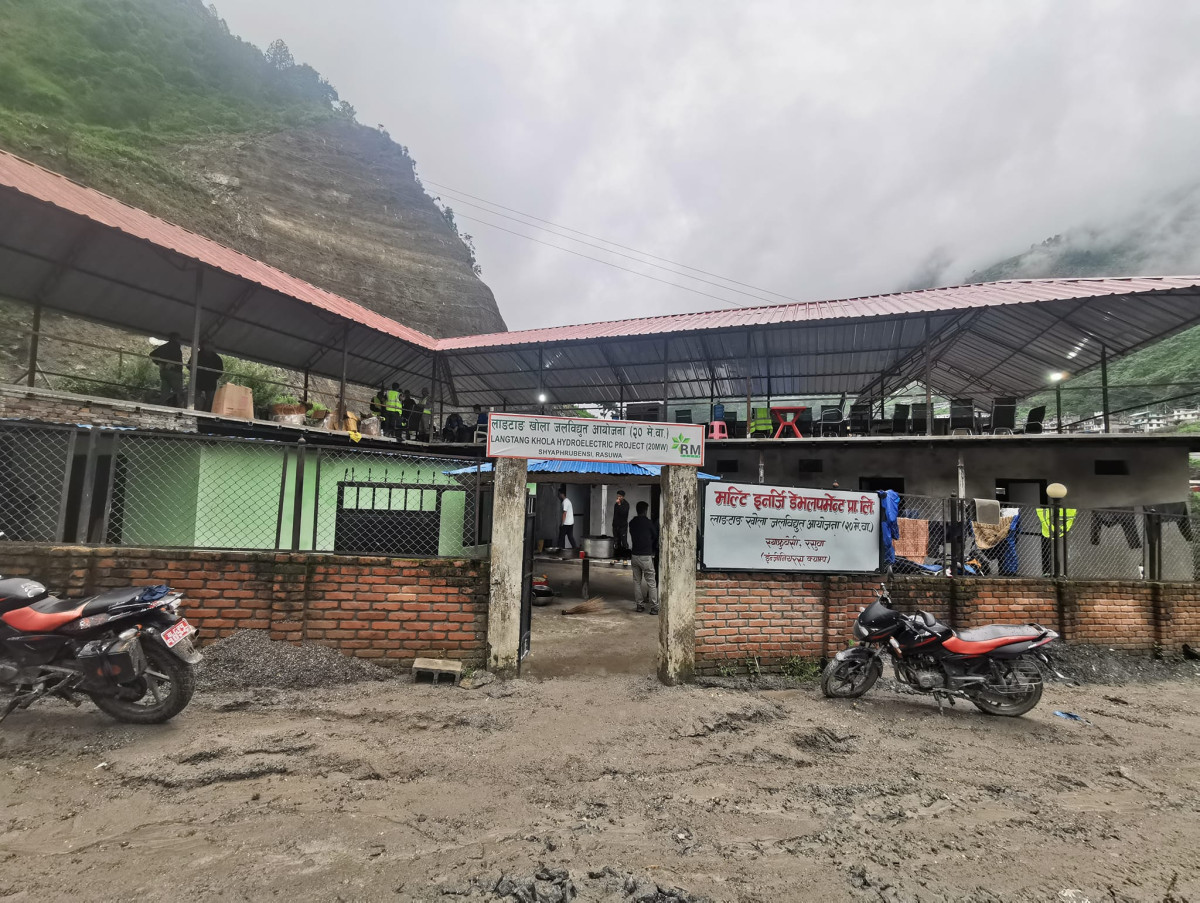 लाङटाङ हाइड्रो पावरको सुरुङको काम सकियो