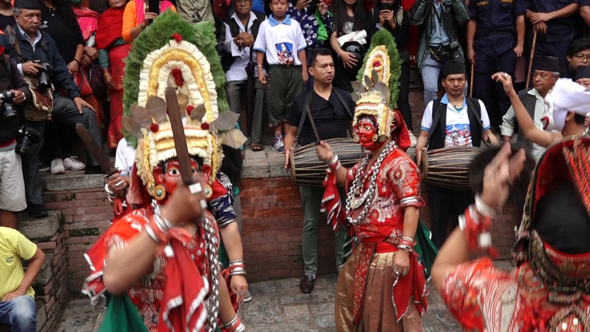 इन्द्रजात्रा हेर्न विदेशी र स्वदेशी पाहुनालाई निम्तो