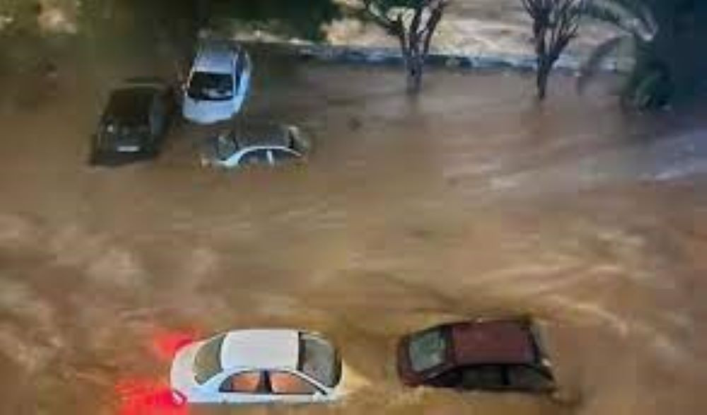 लिबियामा भीषण बाढी, एक सय पचास जनाको मृत्यु