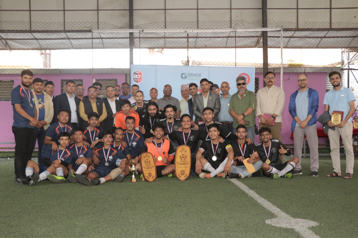 पूर्वाञ्चल विश्वविद्यालय कप फुटसको उपाधि कलेज अफ बायोमेडिकललाई