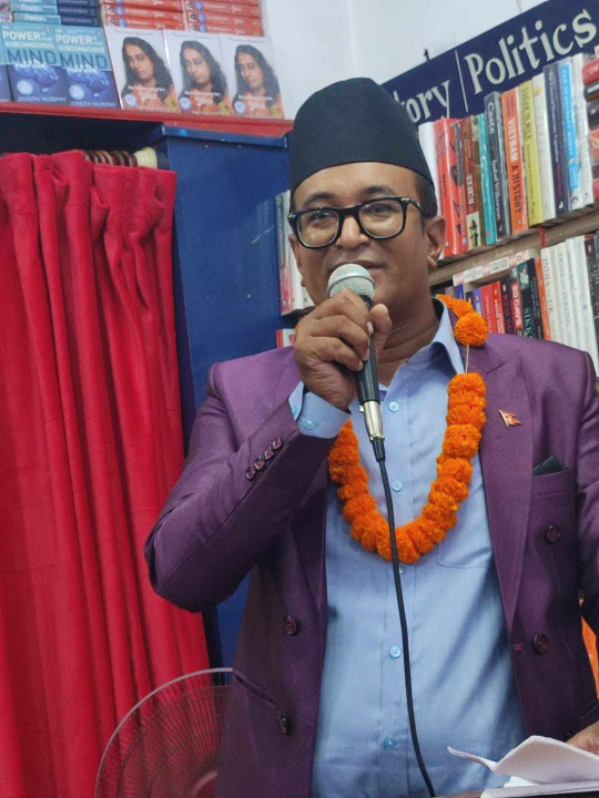 जितेन्द्र रसिककाे 'सत्यकाे खाेज' सहित ३ कृति लाेकार्पण