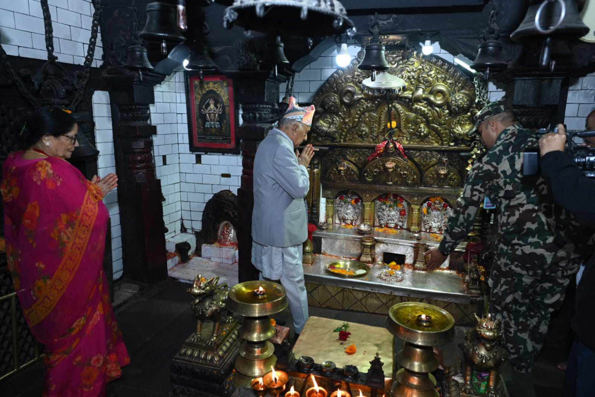 कोजाग्रत पूर्णिमाका अवसरमा राष्ट्रपतिले भक्तपुरको नवदुर्गा मन्दिरमा पूजा गर्ने