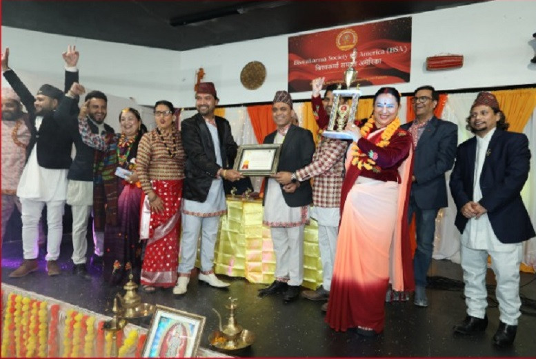 देउसी भैलो प्रतियोगिता : सगीना देउवी समूह प्रथम बन्दै जित्यो ५१ हजार नगद