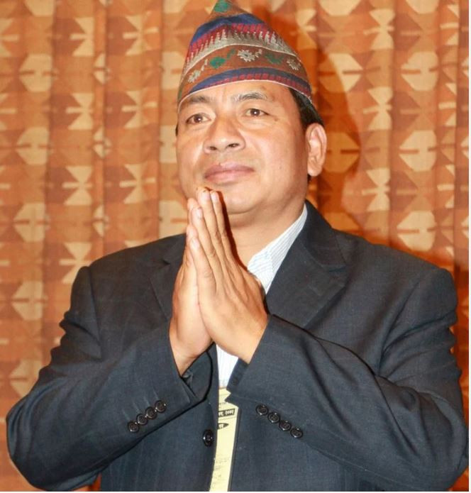 पुर्व उपराष्ट्रपति पुनको पुस्तक आजबाट बजारमा