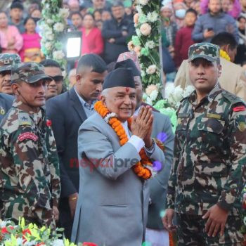 राष्ट्रपति छठ पूजा गर्न गौरीघाटमा