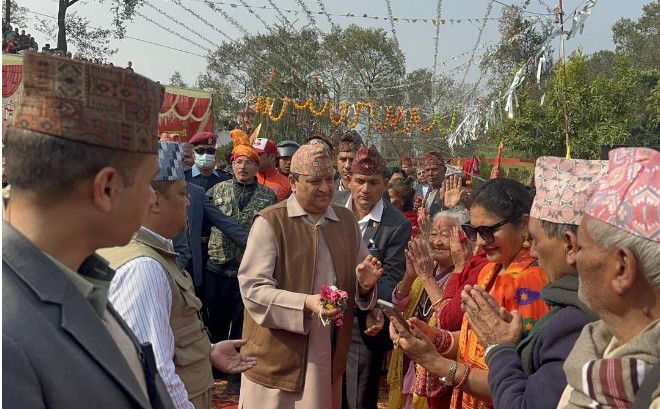 पूर्वराजा शाहद्वारा बुटवलको नीलकण्ठ बाबाधाममा पूजा