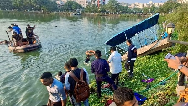 भारतको गुजरातमा डुङ्गा डुब्दा १४ जनाको मृत्यु