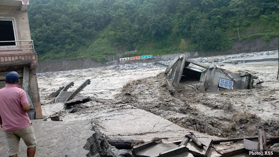 भीषण बाढीका कारण ८५ प्रतिशत स्थानीयमा मानसिक समस्या