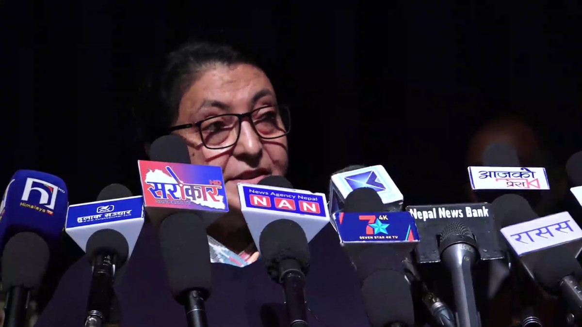 केपी ओली समकालीन राजनीतिका सर्वाधिक प्रतिभाशाली नेताः पूर्वराष्ट्रपति भण्डारी