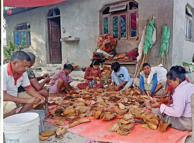 थारू संस्कृतिको अपत्यारिलो पाटो : एक मृतकको चार ठाउँमा काजकिरिया