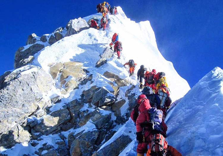 हिमाल आरोहणबापत डेढ महिनामा सरकारले उठायो ५६ करोड ४० लाख