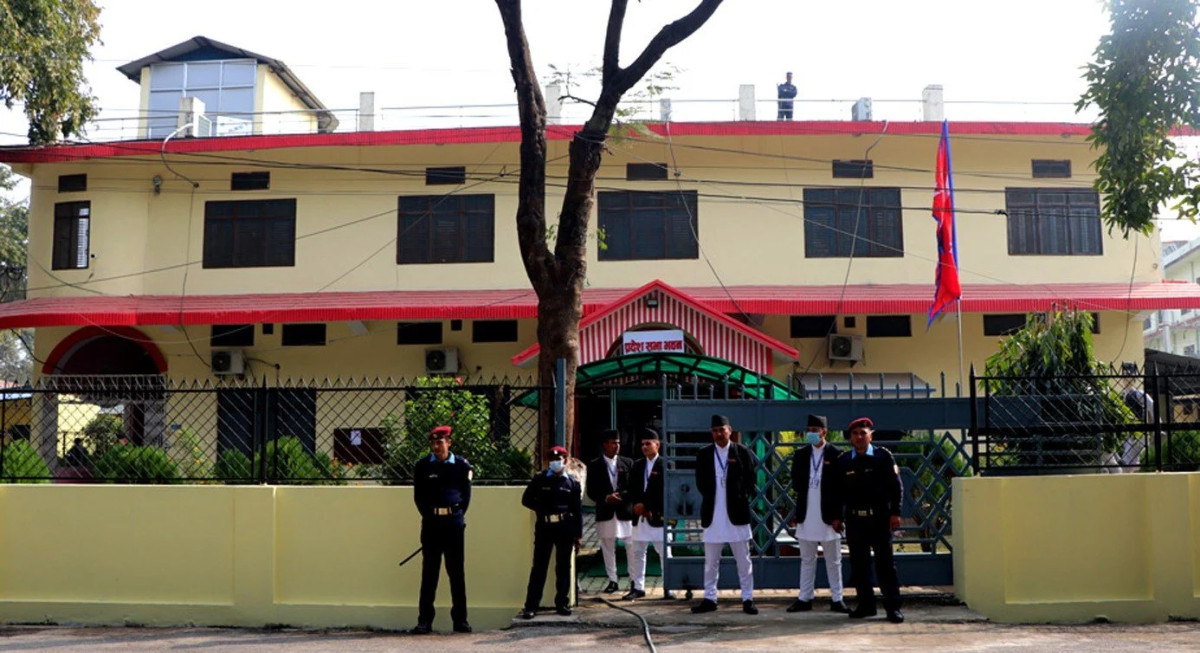 मुख्यमन्त्रीले विश्वासको मत नपाउने भएपछि प्रदेशसभा बैठक स्थगित
