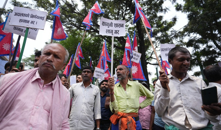 काठमाडौँ महानगरविरुद्ध कबाड व्यवसायीको दोस्रो दिन पनि प्रदर्शन