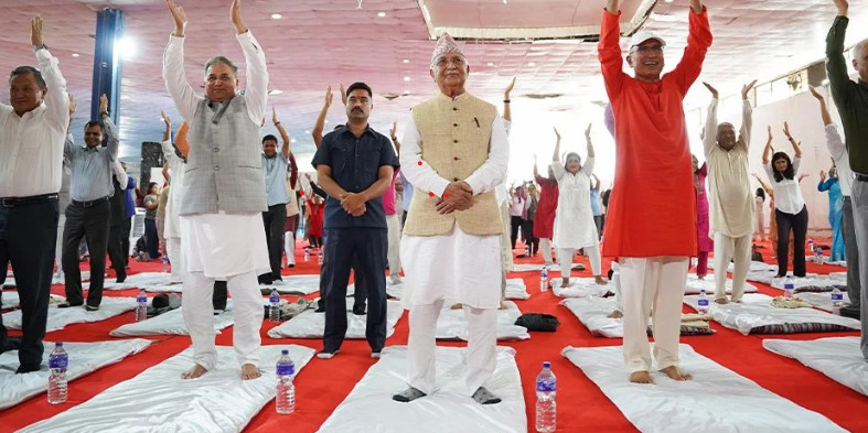 योगलाई धर्म र जातमा सीमित गर्नु हुँदैनः अध्यक्ष ओली