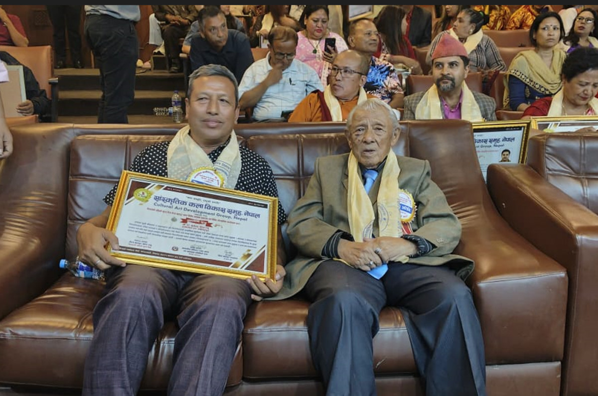आयुर्वेद विशेषज्ञ मृगेन्द्र श्रेष्ठ नेपाल पर्यटन बोर्डमा फेरी सम्मानित
