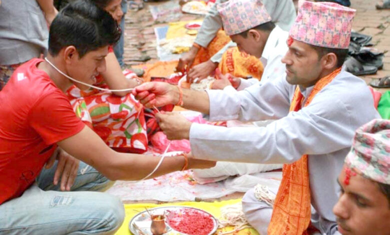 आज सोमबार जनैपूर्णिमा, रक्षाबन्धन धारण गरेर मनाइँदै
