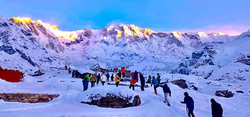 अन्नपूर्णआरोहण आधार शिविरमा अहिलेसम्मकै धेरै पर्यटक