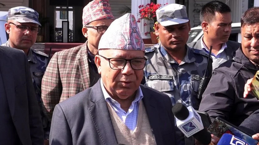 प्रधानमन्त्रीले बीआरआई अघि बढाउन डराउनु हुँदैनः माधव नेपाल