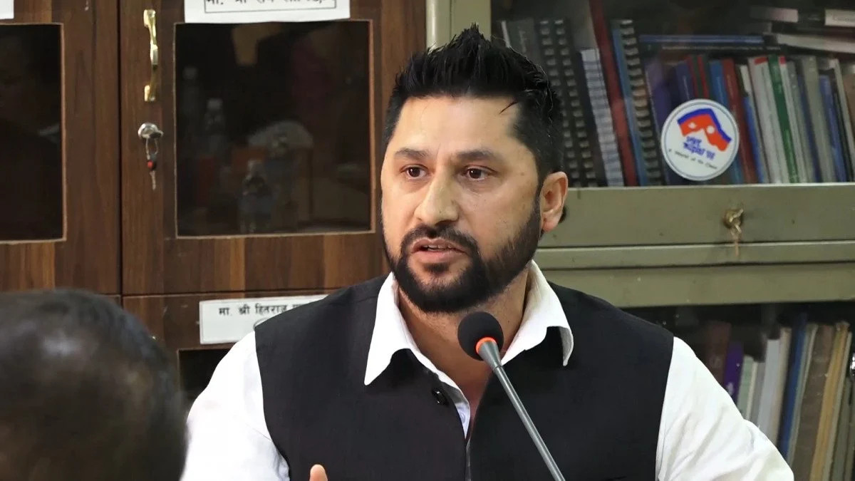 रवि लामिछानेलाई सरकारी वकिल कार्यालय लगियो