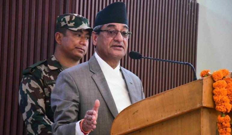 संविधान संशोधन सबैदलको सहमतिमा हुन्छः गृहमन्त्री लेखक