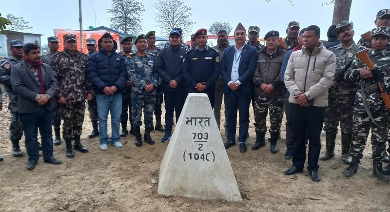 कैलालीका नेपाल–भारत सीमा स्तम्भको मर्मत शुरू
