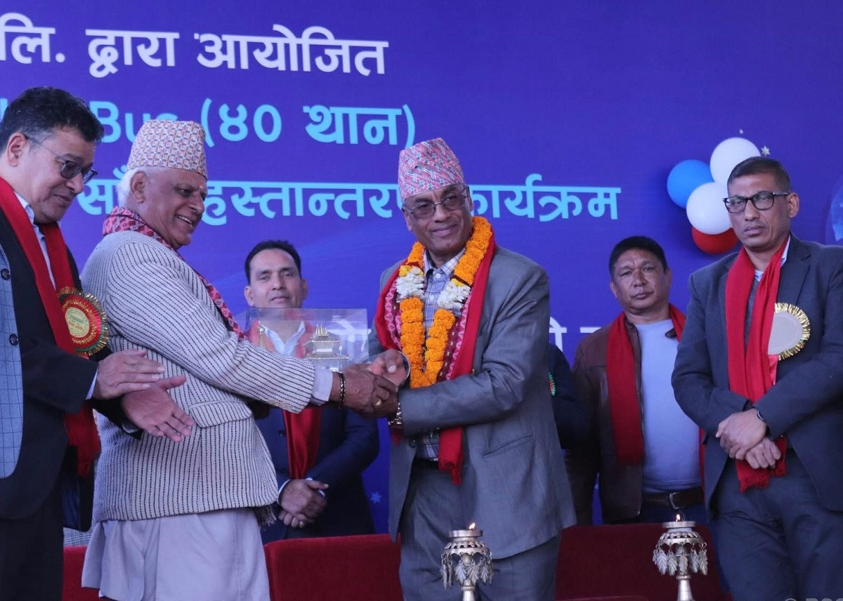 थानकोटदेखि धुलिखेलसम्म बस सेवा सञ्चालनमा