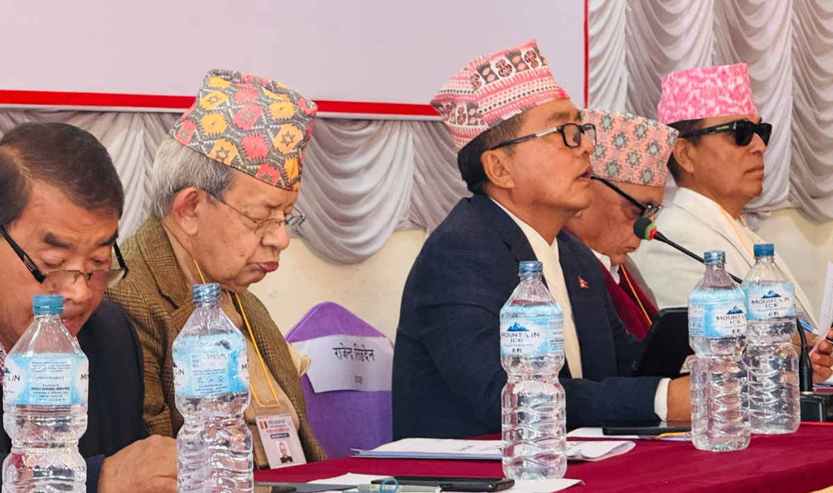 राजेन्द्र लिङ्देनको निष्कर्ष- कांग्रेस-एमाले बहुदल मासेर दुई दल राख्ने षडयन्त्र गर्दै छन्