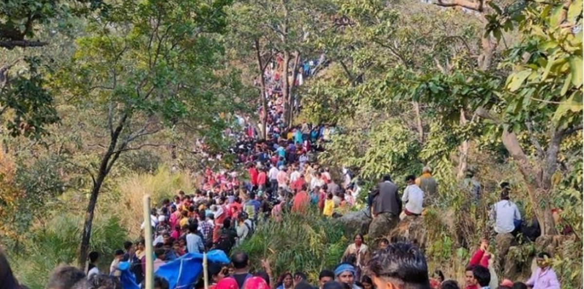 नवलपरासीको दाउन्ने डाँडामा आजदेखि मदारबाबा मेला