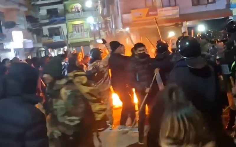 ताप्लेजुङको फुङलिङमा अनिश्चितकालीन निषेधाज्ञा