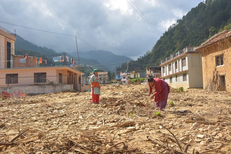 काभ्रेका बाढी पीडितलाई राहत तथा अनुदान वितरणमा ढिलाइ