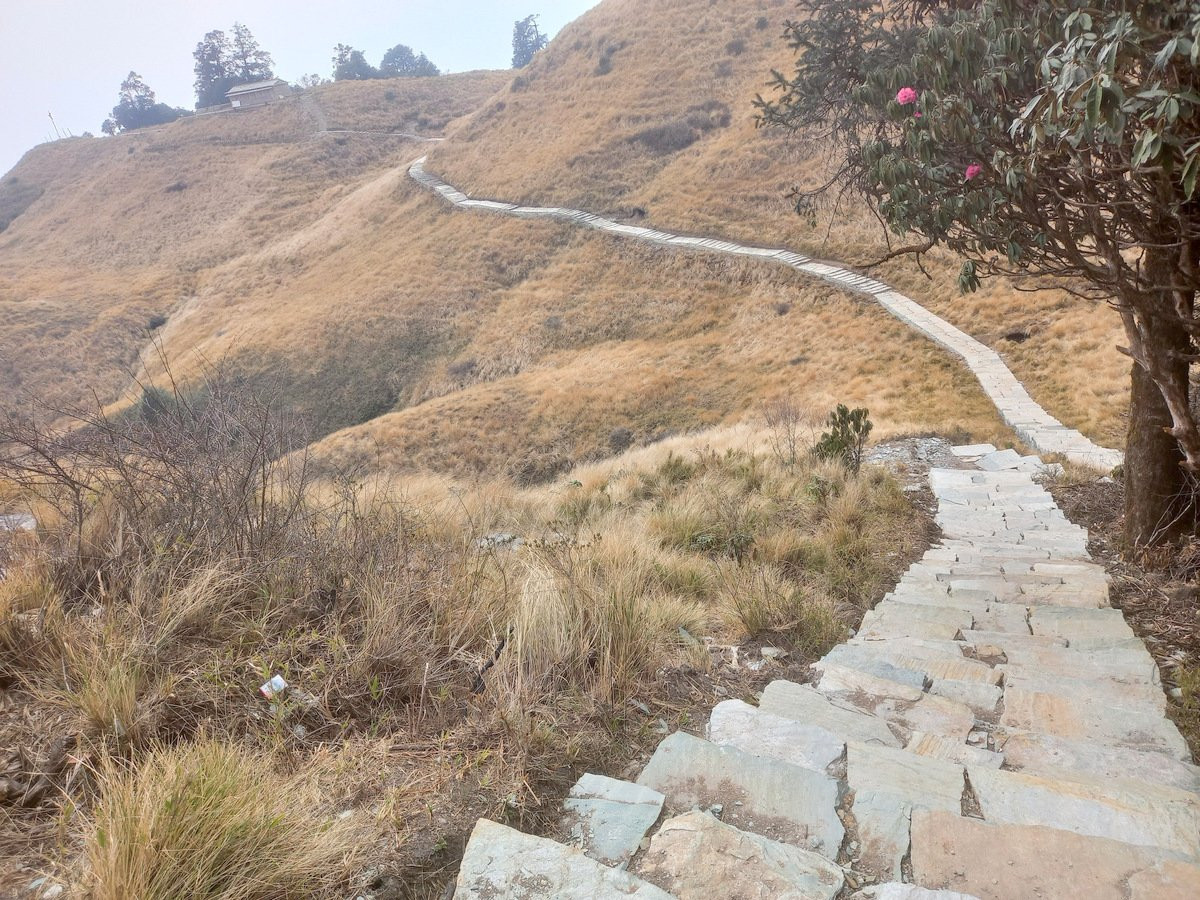 पदमार्गले जोडियो प्रसिद्ध जलजला र माटे