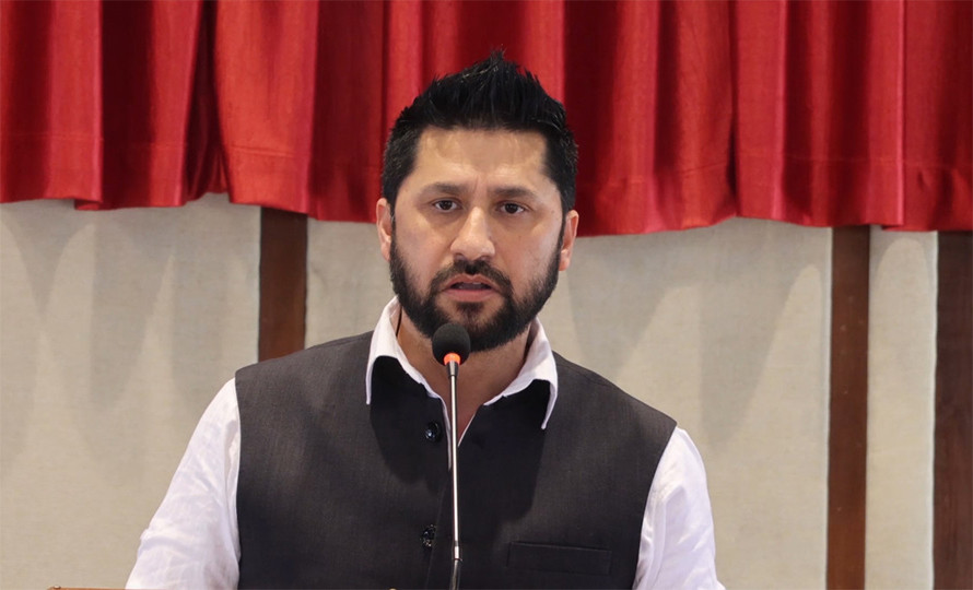 रविले थुनामुक्त माग गर्दै दायर गरेको निवेदन न्यायाधीश ढुंगानाको इजलासमा