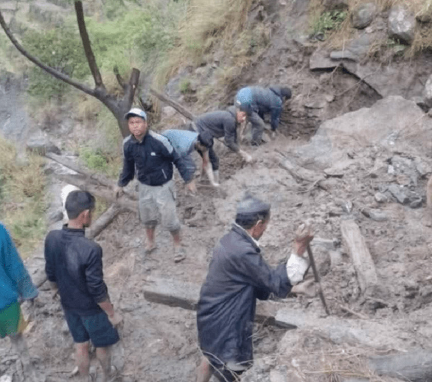 हुम्लाको श्रीनगरमा वर्षासहितको बाढी, १० भन्दा बढी पसल र घरमा क्षति