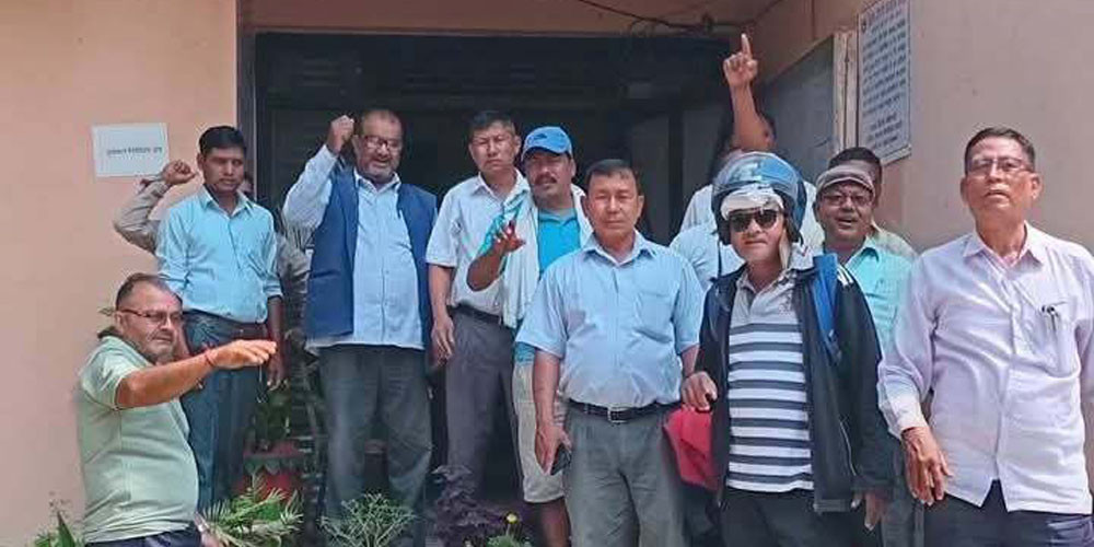 सप्तरीका दुई कार्यालयमा तालाबन्दी