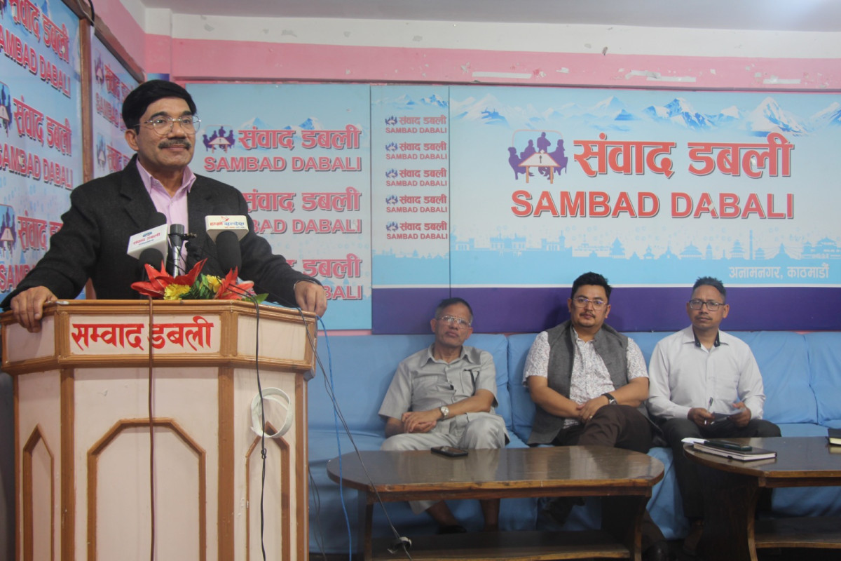 निःशुल्क सार्वजनिक शिक्षा खारेज गरेर प्रतिस्पर्धात्मक प्रणाली ल्याउनुपर्छः प्रा.डा.न्यौपाने