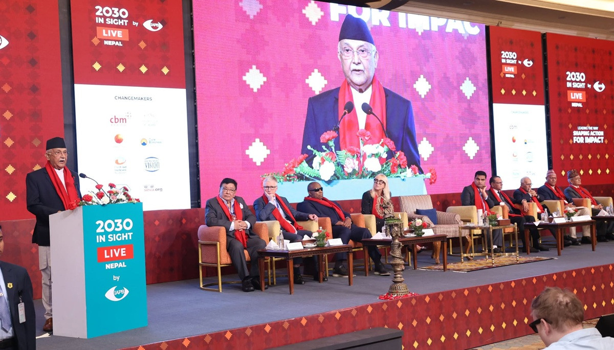आँखा स्वास्थ्यलाई बीमा कार्यक्रममा समायोजन गर्ने प्रधानमन्त्रीको प्रतिबद्धता