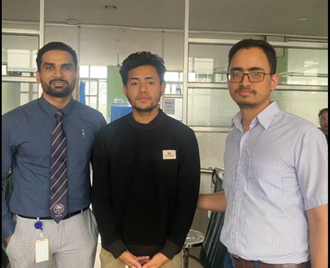 नेपाल मेडिकल कलेजमा पहिलाे पटक एन्डोस्कोपिक कम्बाइन्ड इन्ट्रारेनल सर्जरीबाट निकालियाे मिर्गाैलाकाे पत्थरी