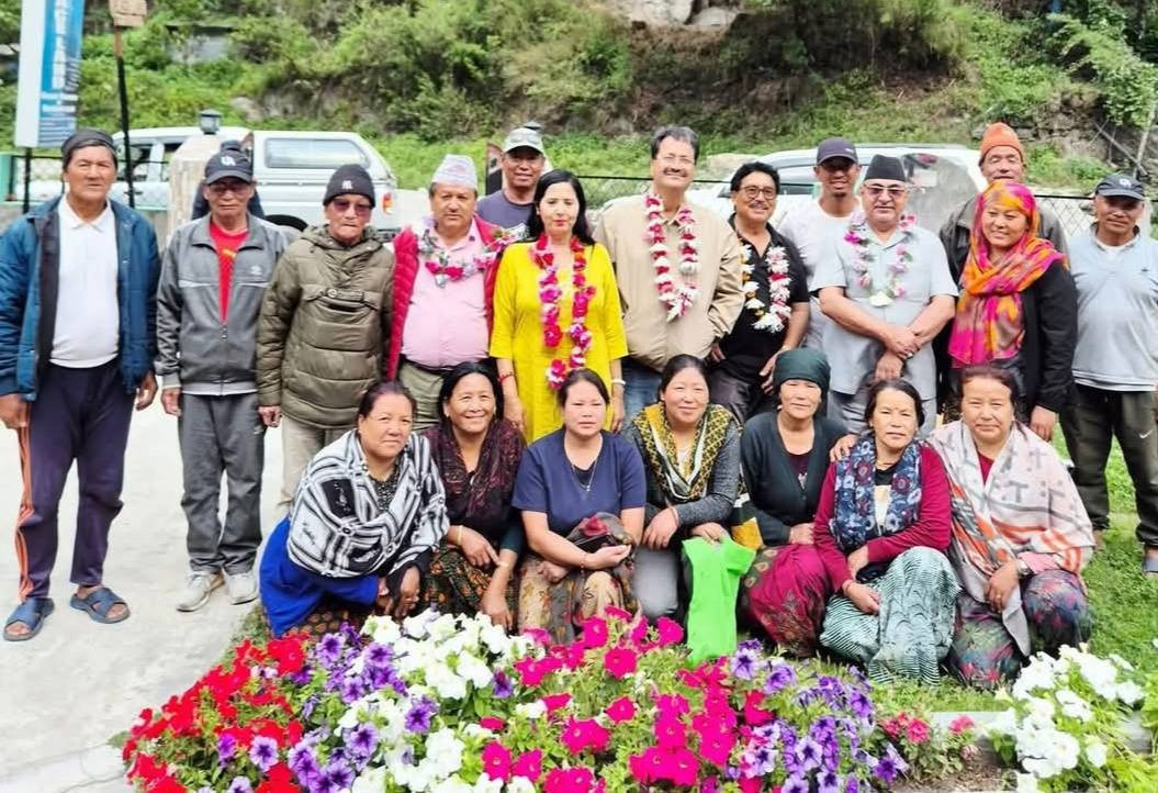 कांग्रेस महाधिवेशन पहिले देश दौडाहामा नेतृ डिला सङ्ग्रौला