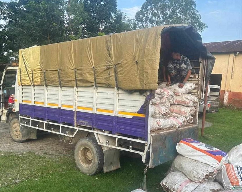 धरानबाट २१ सय किलो गाँजासहित ट्रक नियन्त्रणमा, चालक फरार