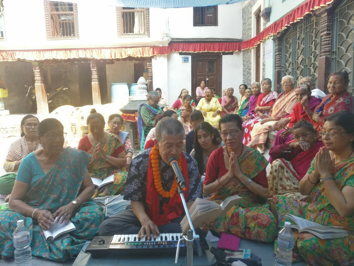 वृद्धवृद्धाहरूलाई सीप विकास तालिम : स्वनिर्भर बनाउने उद्देश्य