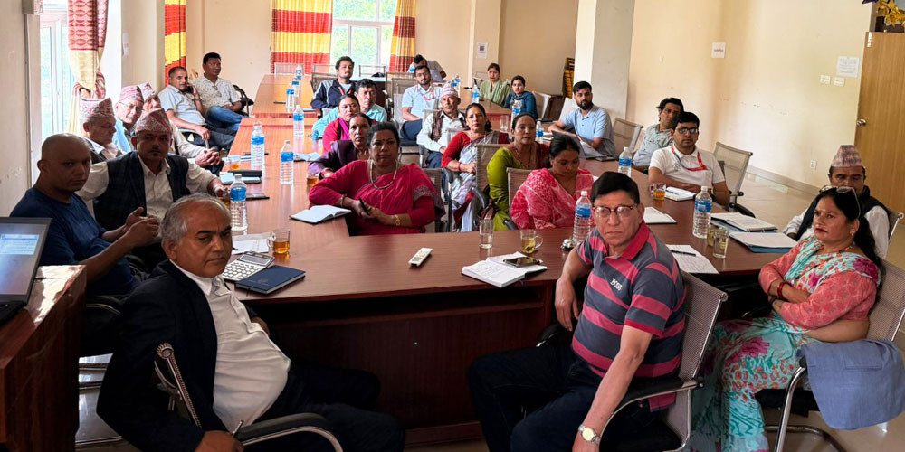 साना किसान र महिलालाई उद्यमशीलतामा जोड्दै भीरकोट नगरपालिका