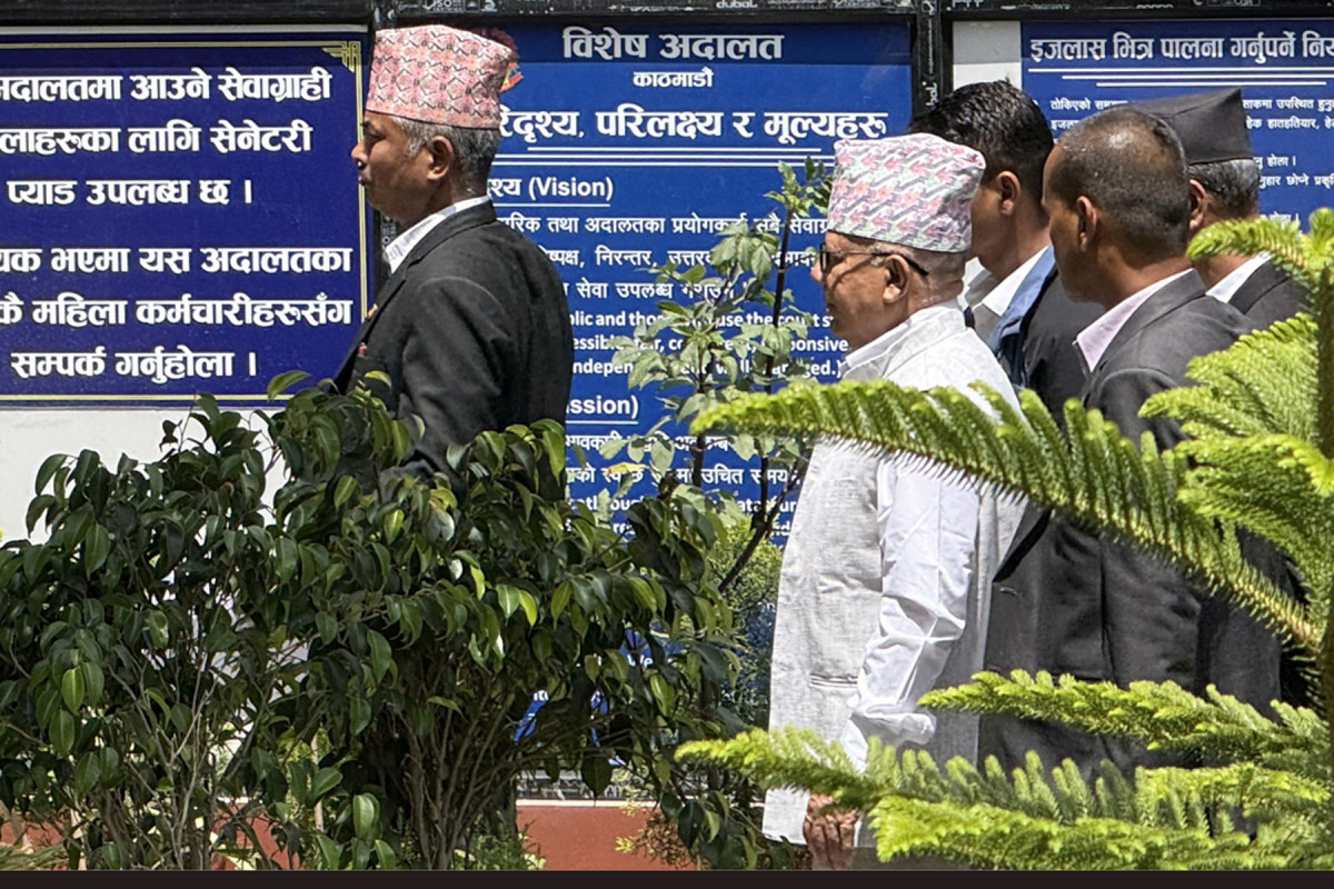 विशेष अदालतमा माधव नेपालको बयान सकियो, थुनछेक बहस हुँदै