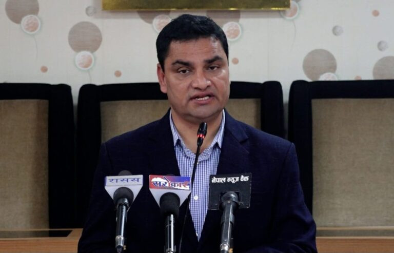 जनसंख्याका चुनौती सम्बोधन गर्न राष्ट्रिय जनसंख्या नीतिः स्वास्थ्य मन्त्री पौडेल