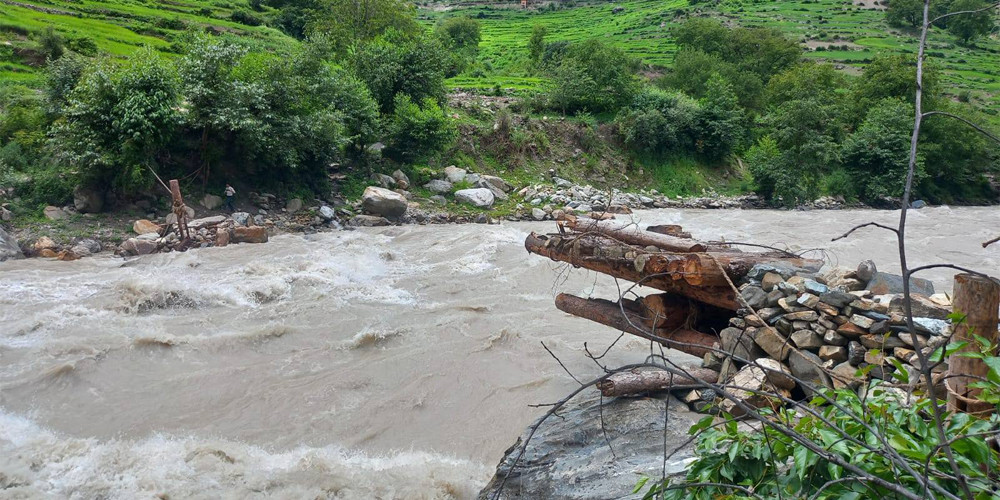 काठेपुल बगाउँदा रिपवासी समस्यामा